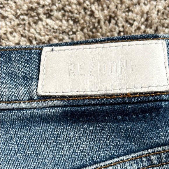 Re/Done 70’s stove pipe jeans - Picture 4 of 7